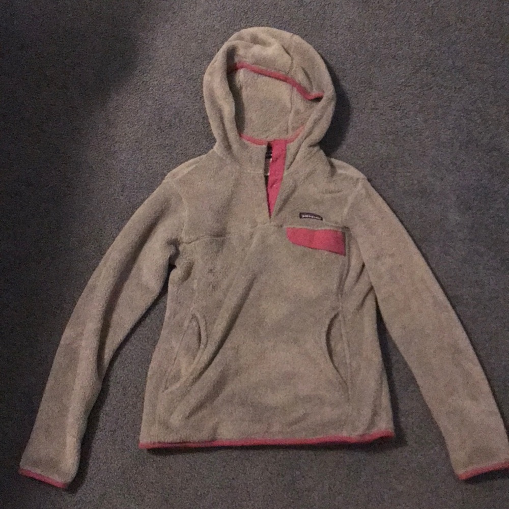 Patagonia Gray/Pink Fleece Pullover w/ Hood